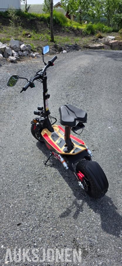 Elektrisk sittescooter EV Ultra Pro 2000